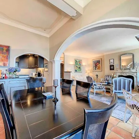 Apartment Fabuleux Sur Le Port Avec Balcon Saint-Tropez